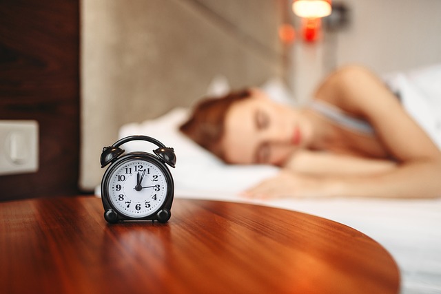 alarm-clock-woman