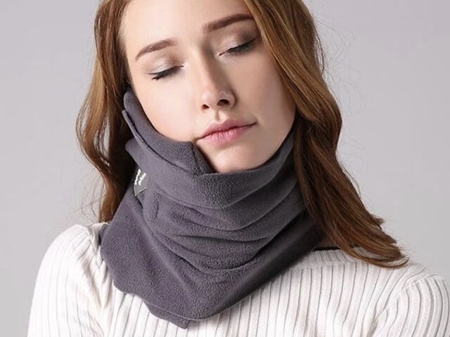 neck-pillow-scarf1