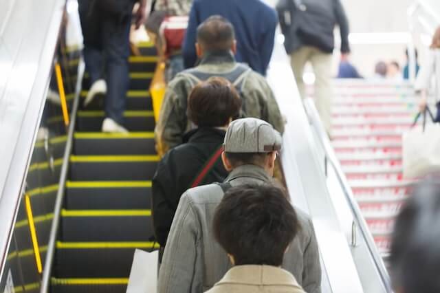escalator